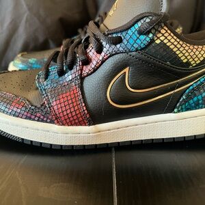Nike Black and Multicolor Sneakers with Gold Accent